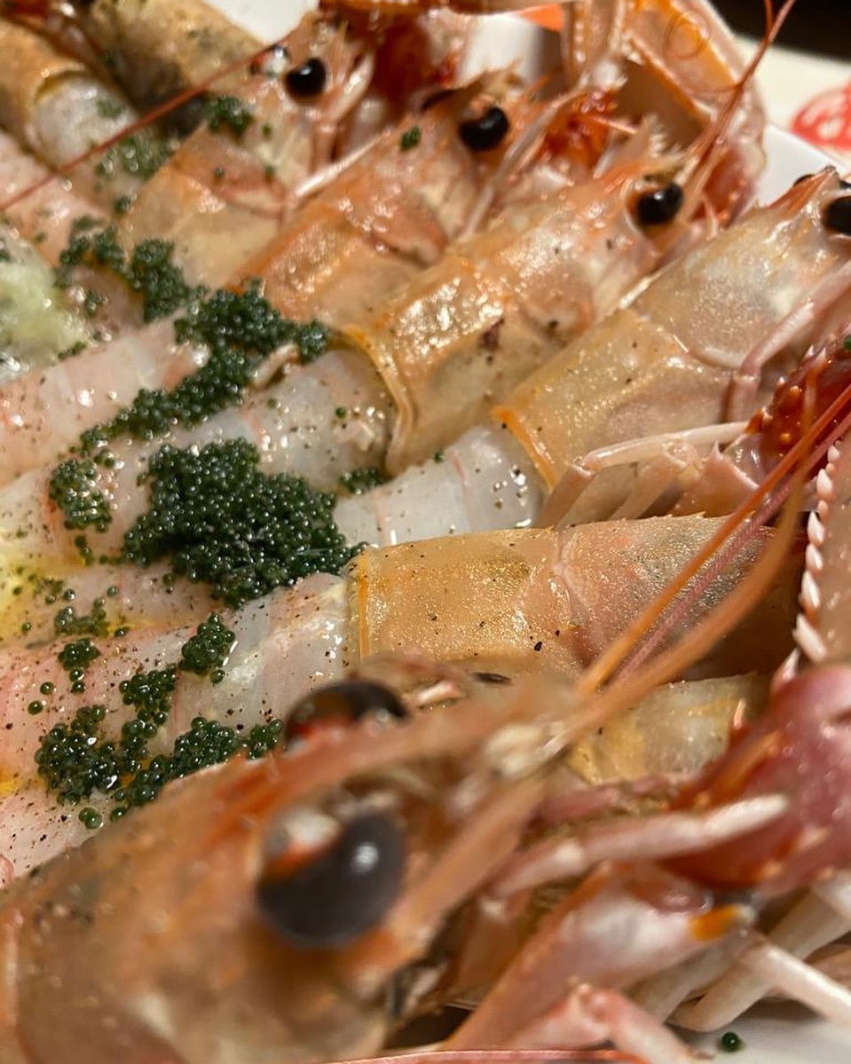 Buffet di antipasti di pesce